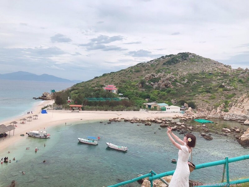 Tour đảo Yến Hòn Nội Nha Trang