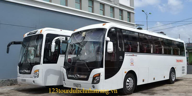 Xe đưa đón sân bay Cam Ranh Nha Trang