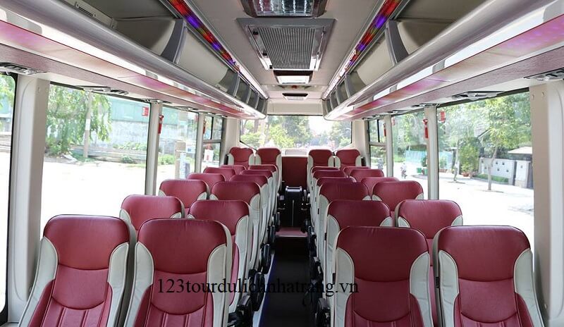 Xe đưa đón sân bay Cam Ranh Nha Trang