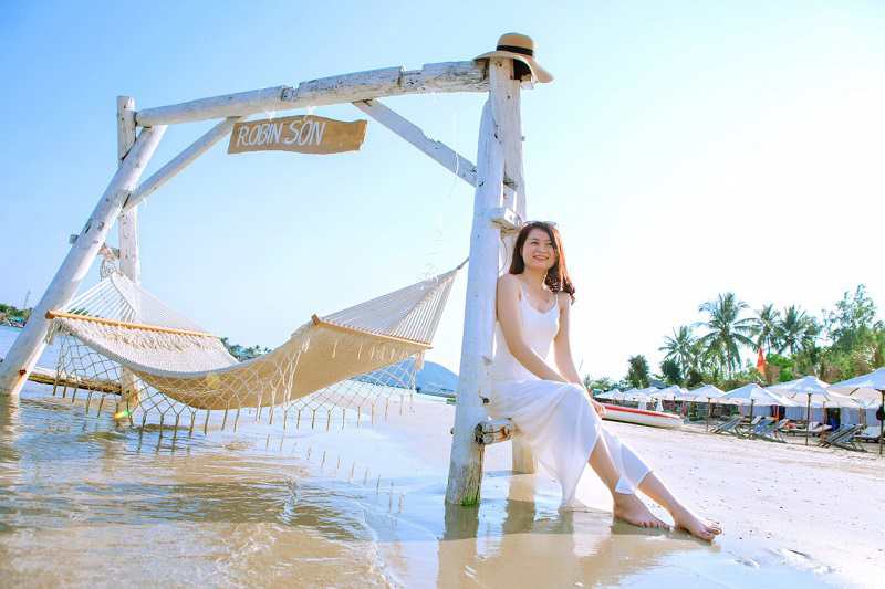 Dao Robinson Nha Trang Di Tour